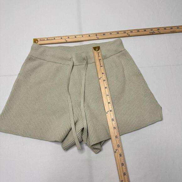 Abercrombie & Fitch High Quality Knitted Size Small Shorts Perfect For Summer - Picture 4 of 4